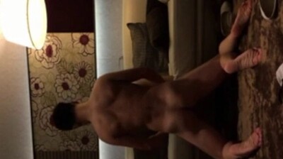 性感大长腿美女秘书包臀裙诱惑，公司领导高级包厢地毯上激烈啪啪潜规则高潮迭起！海报剧照